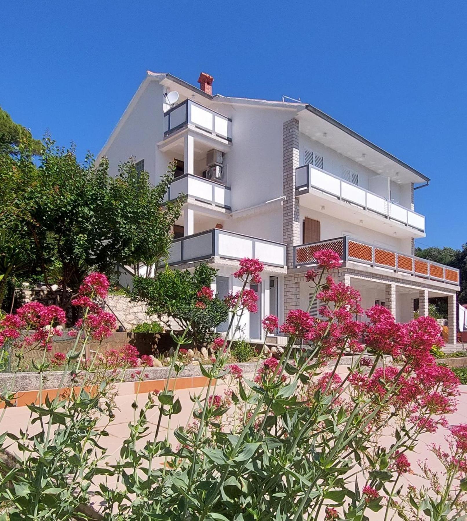 Milijana Apartments Rab Rab Town Exterior foto